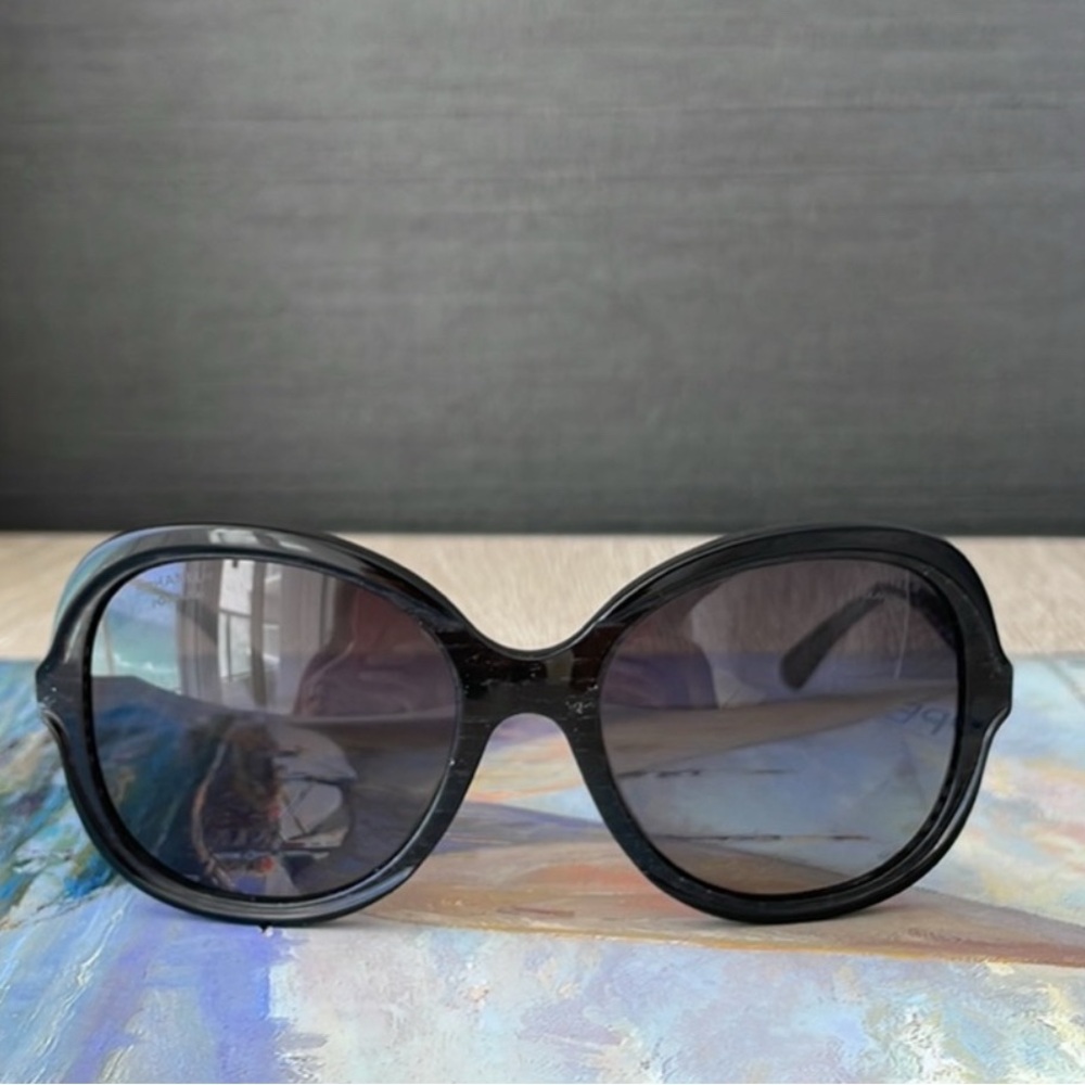 CHANEL Black Butterfly Frame Sunglasses with Gradient Lenses